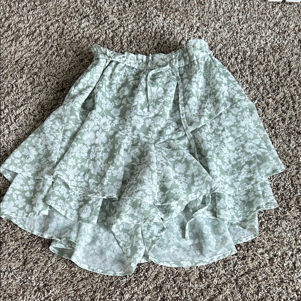 Amazon Floral Layered Mini Skirt in Light Green